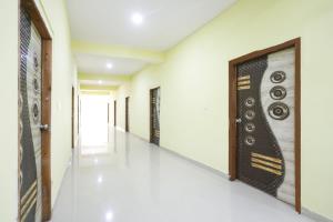 Hotel O Holiday Hotel