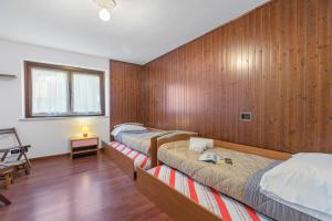 The Sunflower - Happy Rentals