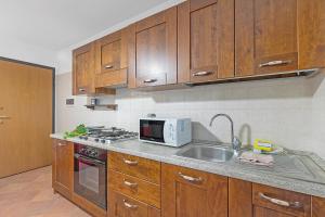 The Sunflower - Happy Rentals