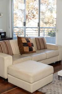 Harmonia - Spacious Retreat for Families by the Sea