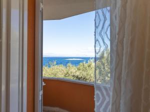 Apartments Sea Line - Two Bedroom Apartment with Terrace and Sea View