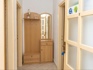 Apartments Sea Line - Two Bedroom Apartment with Terrace and Sea View