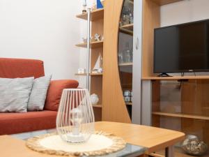 Apartments Sea Line - Two Bedroom Apartment with Terrace and Sea View