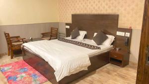 Collection O Zirakpur - Patiala Road Formerly Hotel Anvay