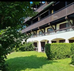 Nid douillet plein centre Villard de Lans avec parking-4 personnes parking jardin