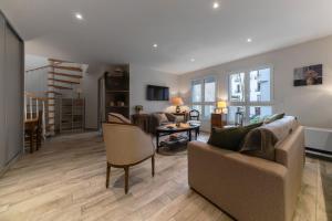 Maison Russie - Grande maison climatisée avec parking centre ville