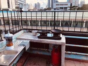 China Town Dorm by ichiro