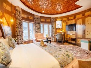 Palette Hotel Cecil by CheckIn, Srinagar