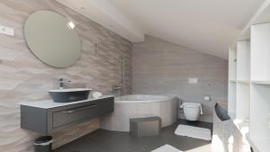 Villa Anteo-Split by Villas Guide