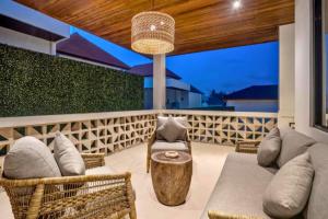 Calypso Entire 4 BR Private Pool Villa ZN440