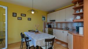 Apartman Marina - Makarska by Villas Guide