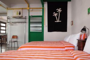 The Urbanists BKK Entire Floor 4-6 people 4Beds 4Baths near Medpark Hospital , Queen Sirikit Convention hall , Benjakitti Park