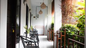 Dude Surf House Uluwatu