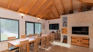 Villa FourM - Makarska by Villas Guide