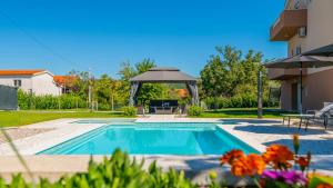 Villa Prunus Laurus-Makarska by Villas Guide