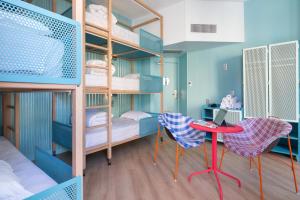 Auberges de jeunesse Hostel Ozz Nice : photos des chambres