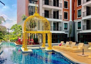 Espana Condo Resort Pattaya luxury room