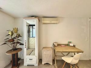 L’écusson voyageur, charme cosy en centre ville