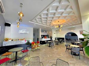 Victoria Hotel And Apartment