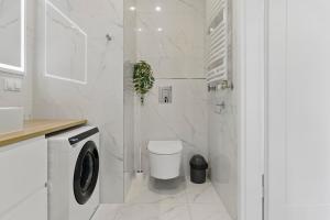 Lumina stylish apartment near the railway station