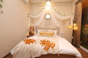 Nestia Stay Near Expo Mart & Metro Pari Chowk