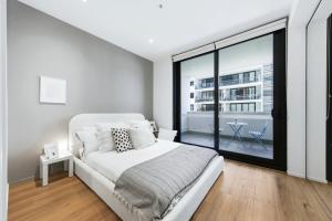 Mascot Cozy 3Br room near Train & Shopping