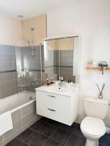 Maison entiere jacuzzi reception ouverte 7 7j et 24 24h