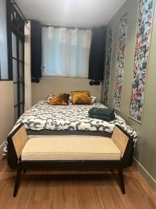 Duchesse flat PARIS center lovely place B2