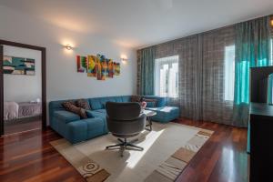 PETRUS SUPERIOR APARTMENT - spacious three-room apartment - prestigious location near Diocletians Palace and Bacvice beach - the best restaurants within walking distance - free parking provided