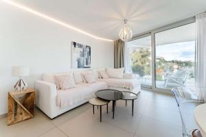 THE WAVE Apartamento de lujo con vistas al mar y parking privado