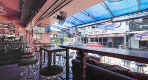 OYO 75381 Billabong Hotel