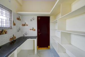 Hotel O Infocity Ghatkesar Formerly SR Grand