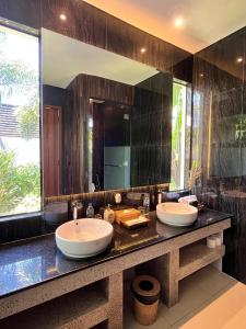 Villa Nishiki 5-Bedroom Private Villa with Large Pool in Seminyak