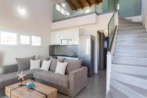 Lucia Beachfront Suite