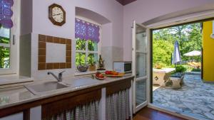 Beautiful villa Splendida with pool in Porec