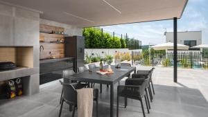 Modern villa Dea with jacuzzi and pool in Porec