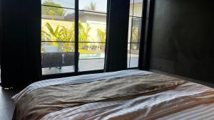 Finding Life House By Jumbo Holidayz