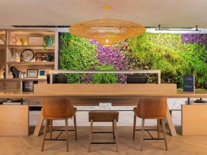 ibis Dubai World Trade Centre