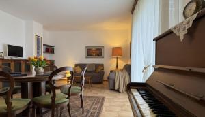 Tirano Living - Stazione - Manzoni 22