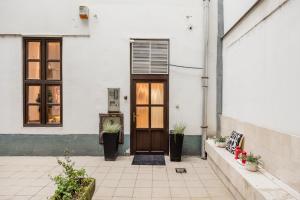 Historic Danube Luxury Chic Riverside Stay Suite