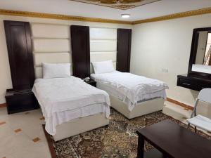 ايوان للوحدات المخدومه