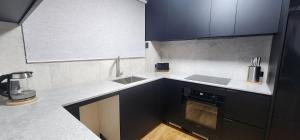 Sleek & Modern Oasis in the Heart of Prahran