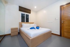 Convenient apartment at Karon Butterfly by Lofty