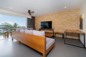 Convenient apartment at Karon Butterfly by Lofty