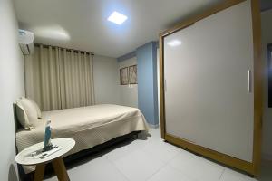 Apto beira-mar do Bessa com piscina e vista paradisíaca