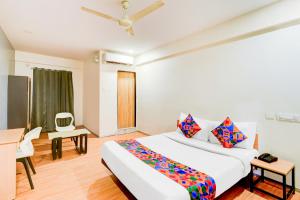 FabHotel White Ridge Chaitanyapuri - Chaitanyapuri Metro, Dilsukhnagar