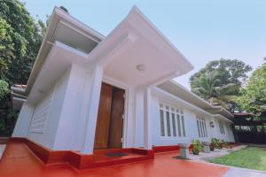 Manel Villa Weligama