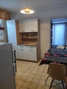 BLISKO DEPTAKA - Apartamenty i Pokoje