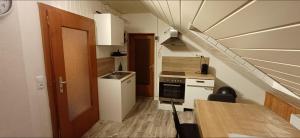Dachwohnung mit 3 Schlafzimmer Wolpertshausen