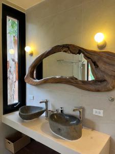 Villa Terra Quiet Luxury Villa with Pool and Garden